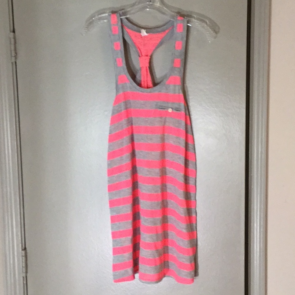 Xhilaration designer’s Lady’s top; size Medium